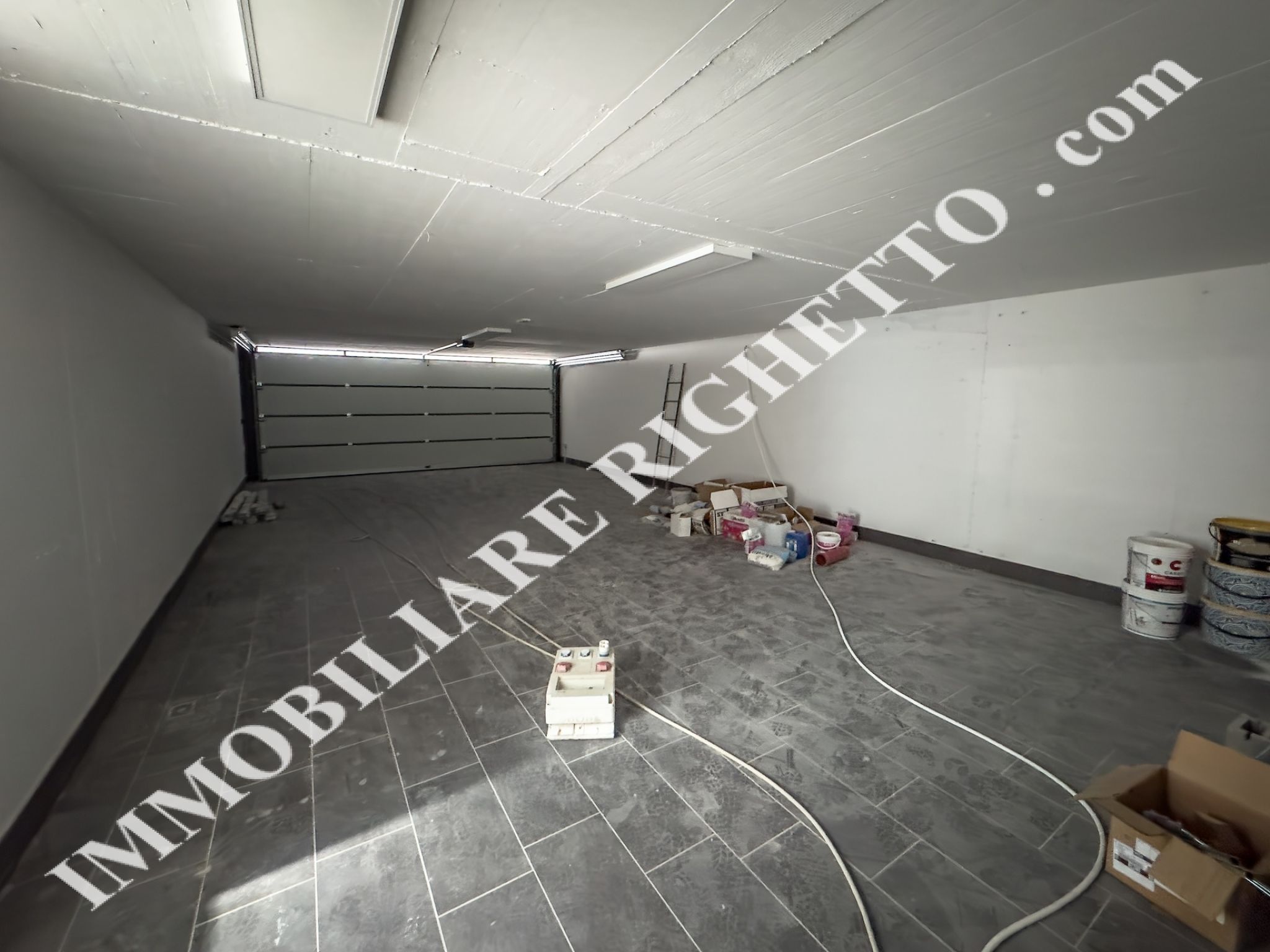 offerta immobile in vendita Splendide e moderne ville con piscine private e VISTA LAGO.